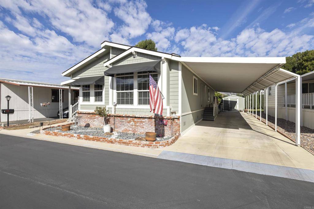 Canyon Country, CA 91351,21205 Willow Weed WAY