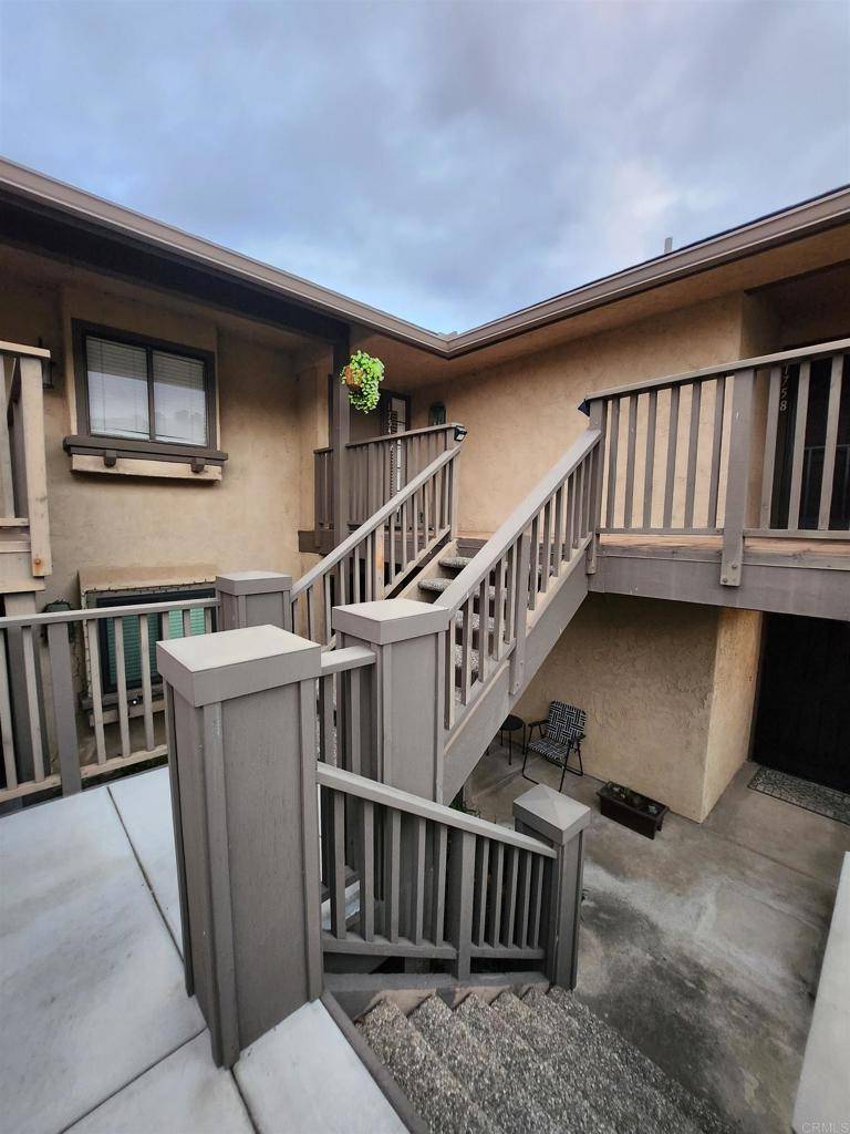 Fallbrook, CA 92028,1754 PALA LAKE DR