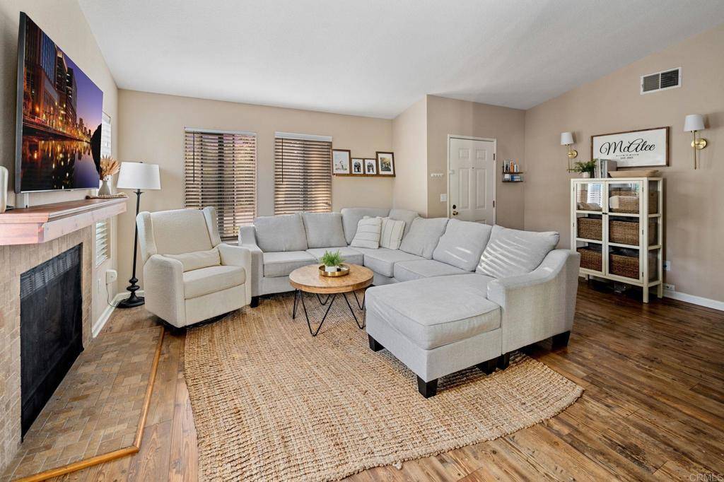 Vista, CA 92084,2159 Savona Court