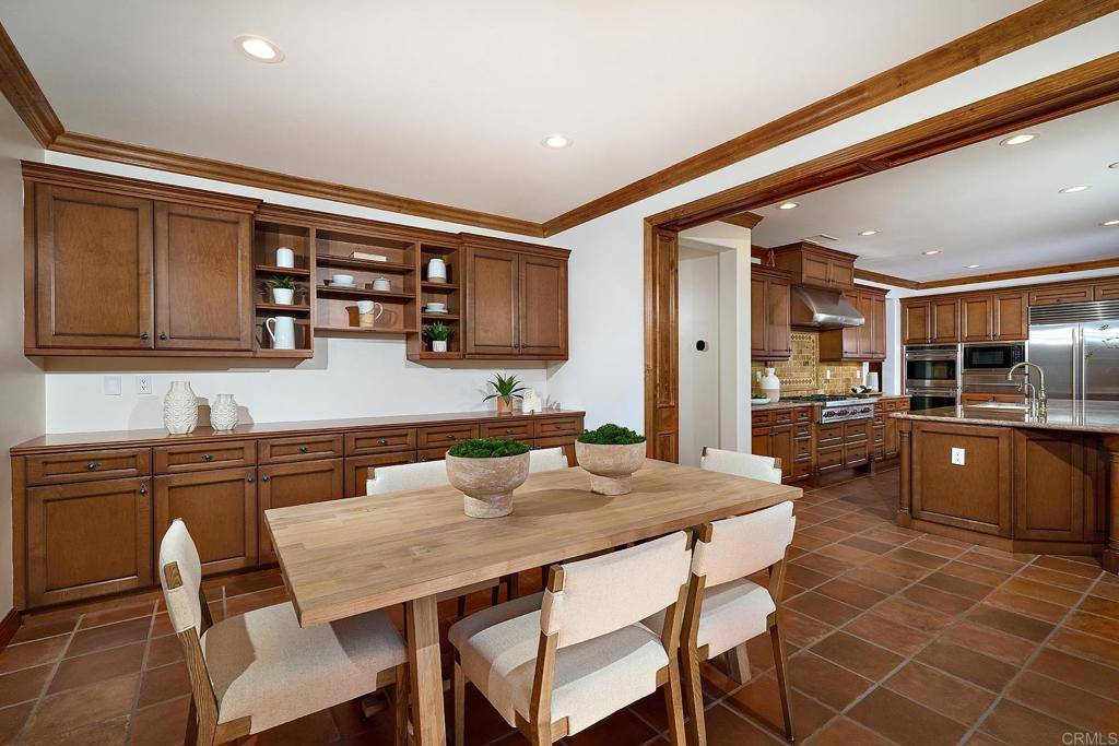 Carlsbad, CA 92009,6921 Corte Langosta