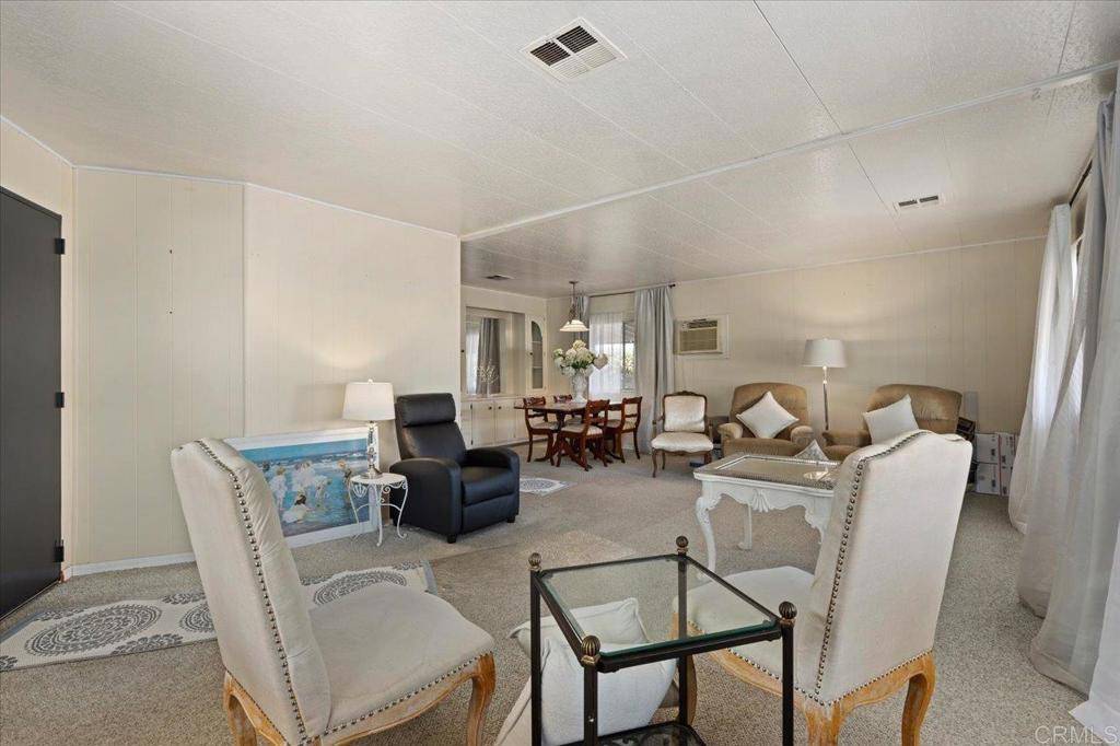Vista, CA 92083,718 Sycamore AVE #133