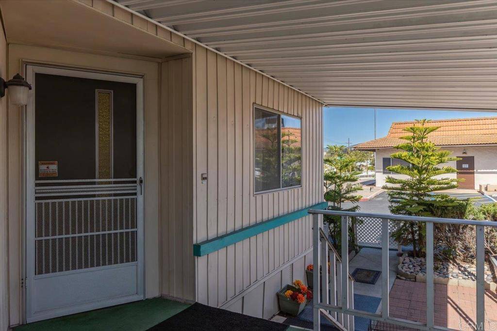 Vista, CA 92083,718 Sycamore AVE #133