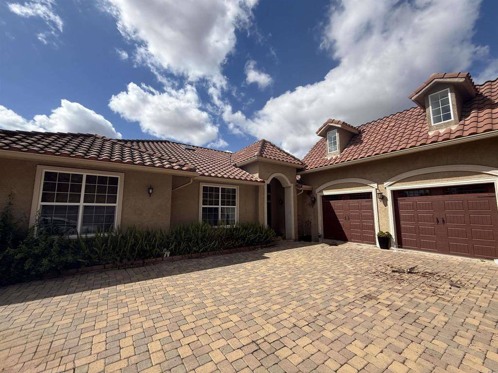 Vista, CA 92084,2845 47 E Vista WAY