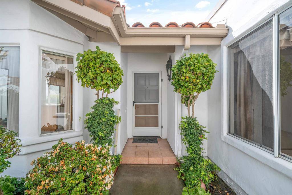 Oceanside, CA 92056,4751 Galicia