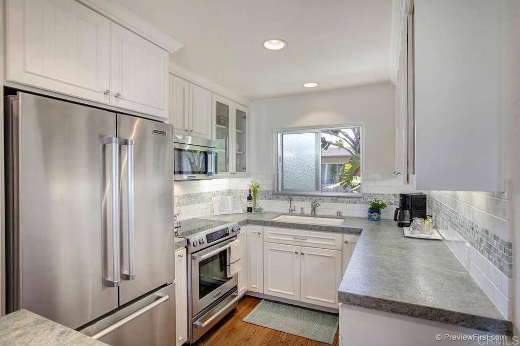 Del Mar, CA 92014,155 15th Street #19