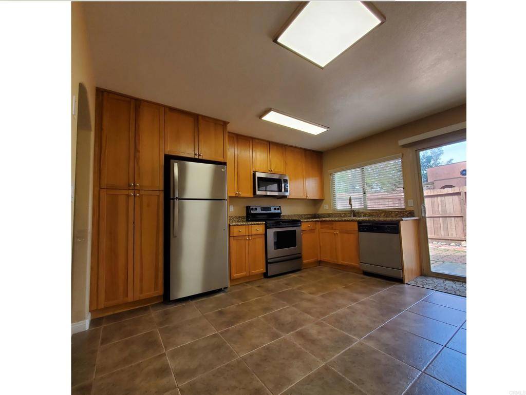 Escondido, CA 92026,1457 N Broadway #A