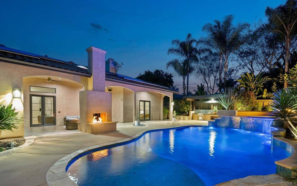 Vista, CA 92084,2398 Prince WAY