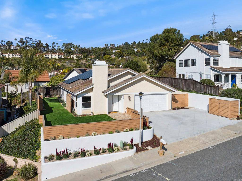 Carlsbad, CA 92009,3132 Del Rey AVE