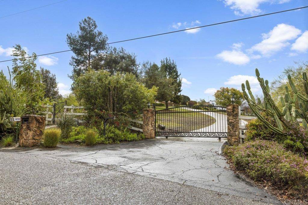 Fallbrook, CA 92028,4265 Via El Dorado