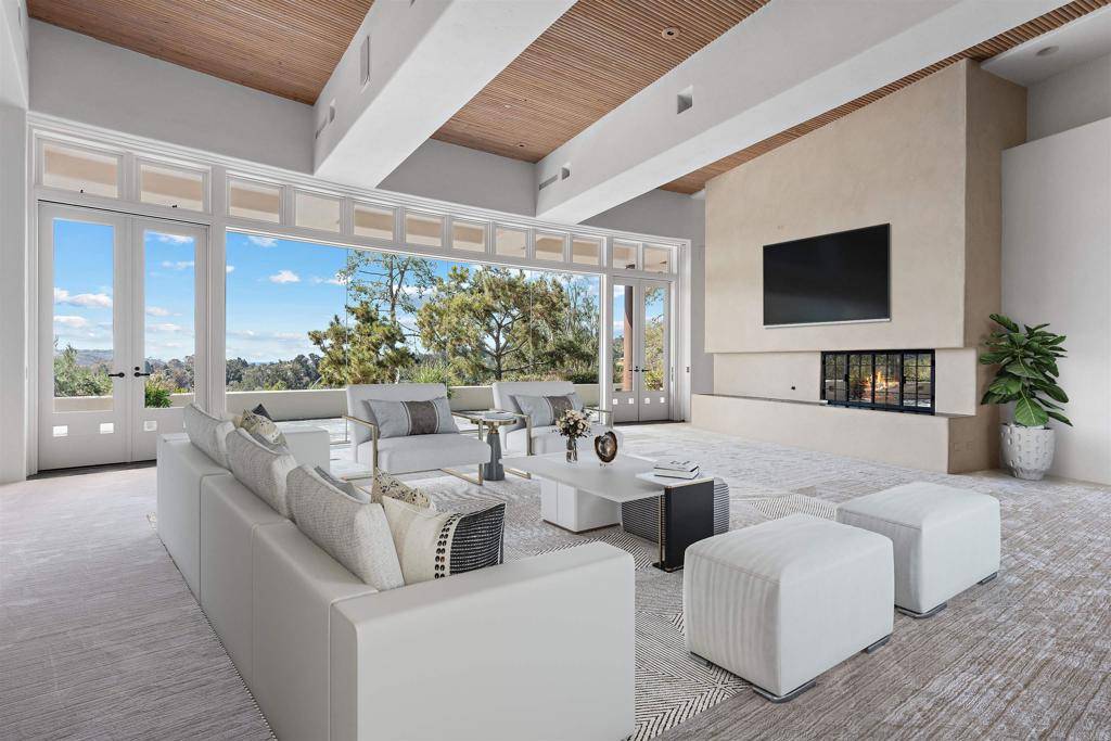 Rancho Santa Fe, CA 92067,16715 Rambla De Las Flores
