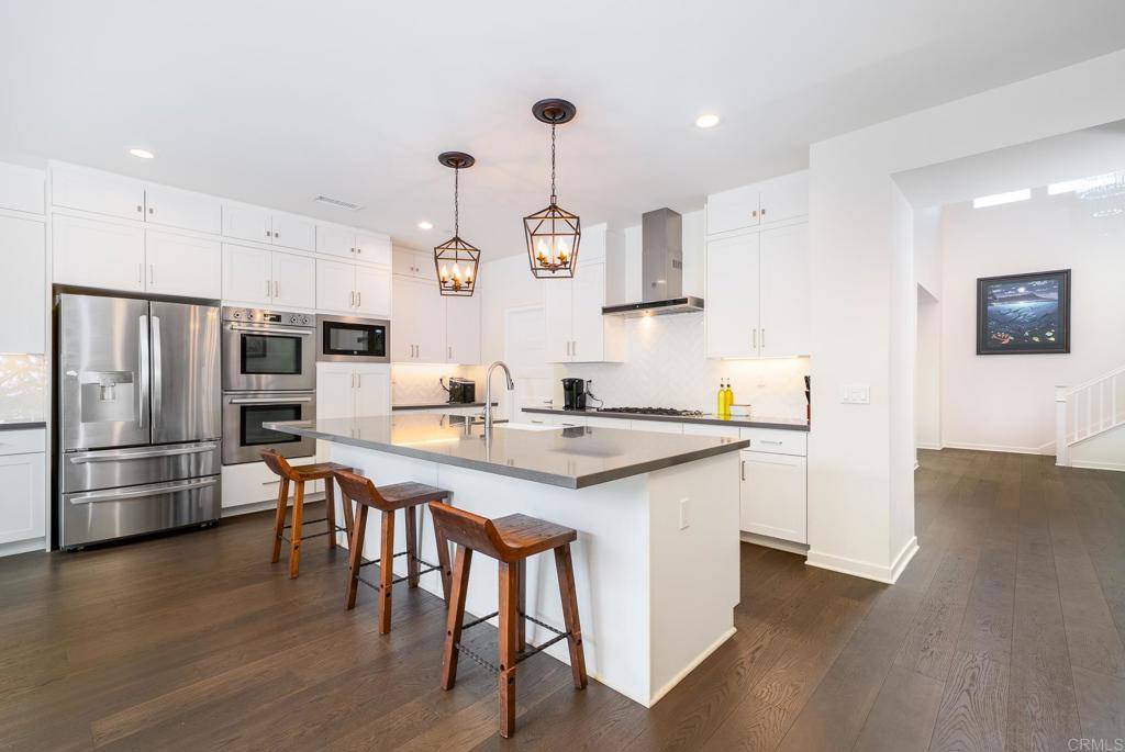 Carlsbad, CA 92008,1639 Brady CIR