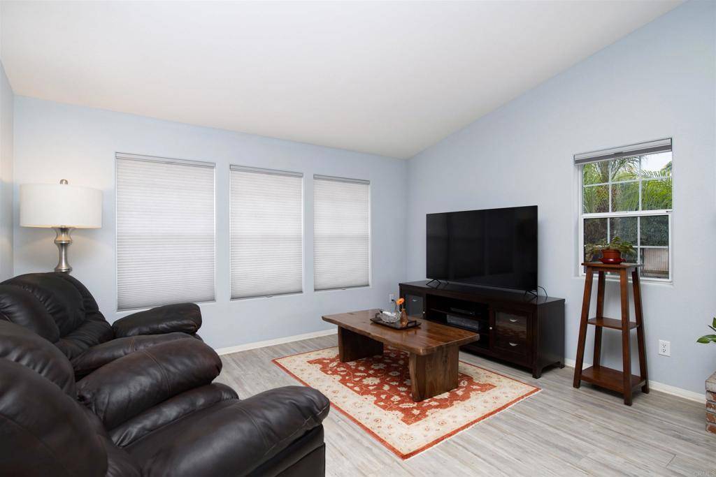 1185 Diamond DR Ramona, CA 92065