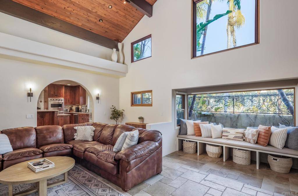 Encinitas, CA 92024,112 La Veta AVE