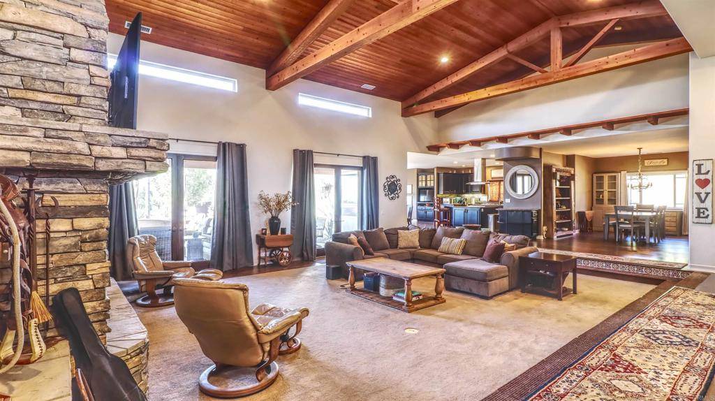 Valley Center, CA 92082,11606 Mesa Verde DR