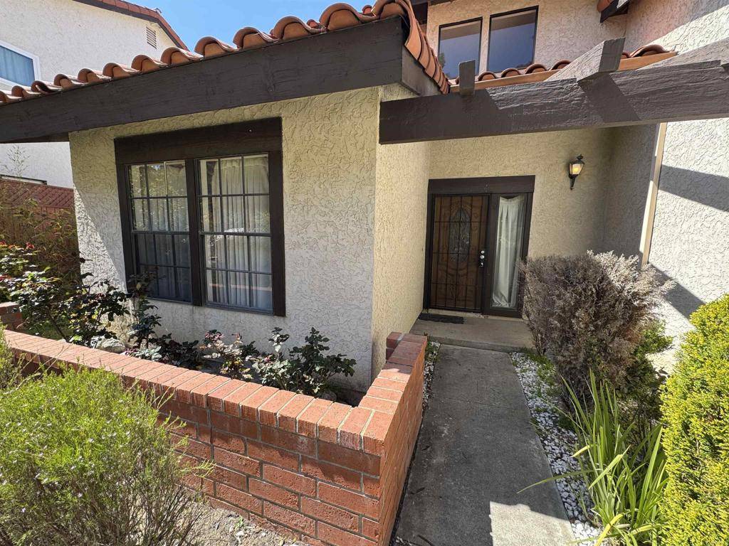 Oceanside, CA 92054,2845 Cottingham ST