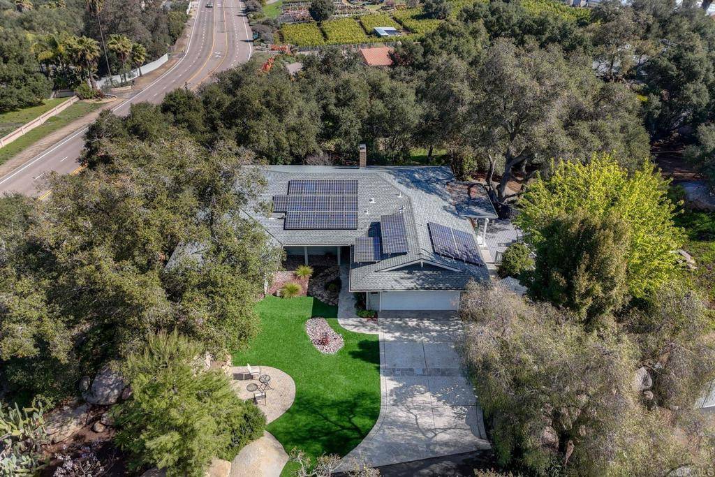 Escondido, CA 92026,27509 Mountain Meadow Rd