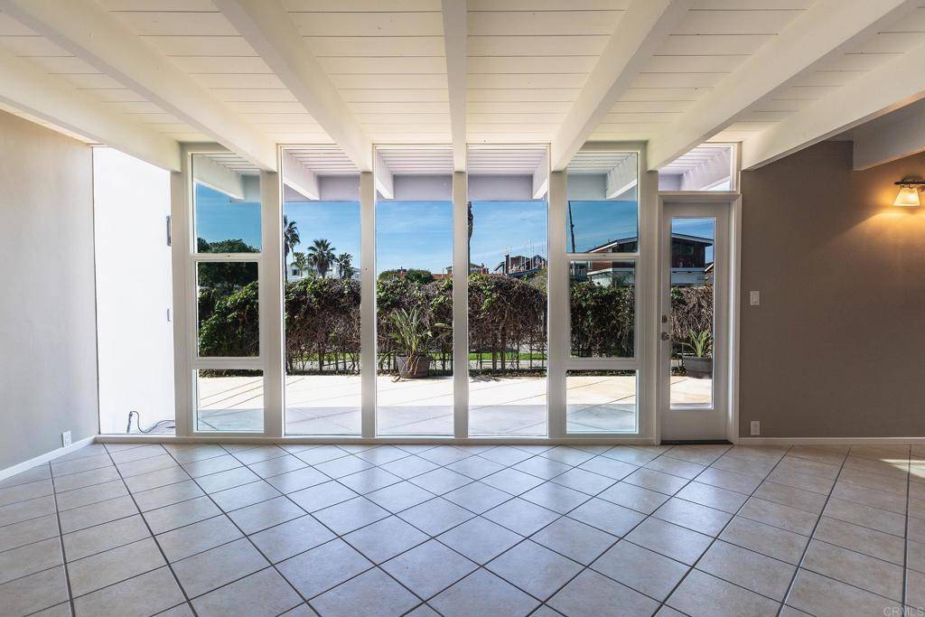 Del Mar, CA 92014,1801 03 Coast  Blvd