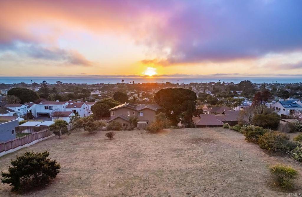 Encinitas, CA 92024,936 Hymettus AVE
