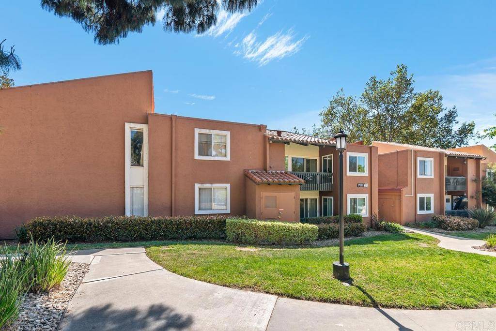 San Diego, CA 92127,17131 W Bernardo DR #208