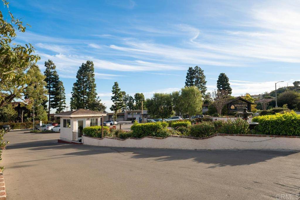 San Pedro, CA 90732,356 S Miraleste DR #327
