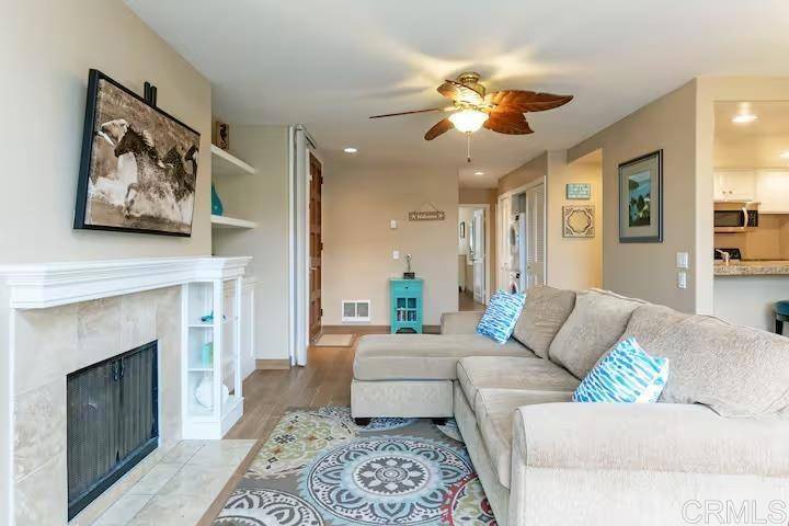 Solana Beach, CA 92075,190 Del Mar Shores #43