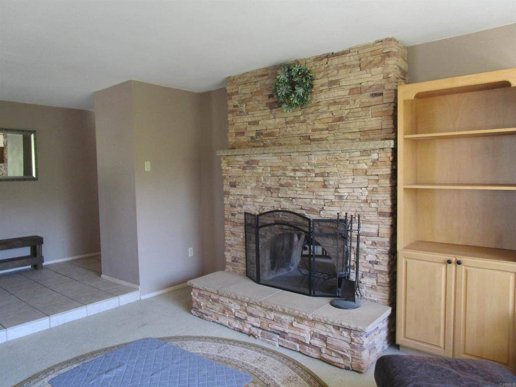 Vista, CA 92084,1845 Alta Vista DR