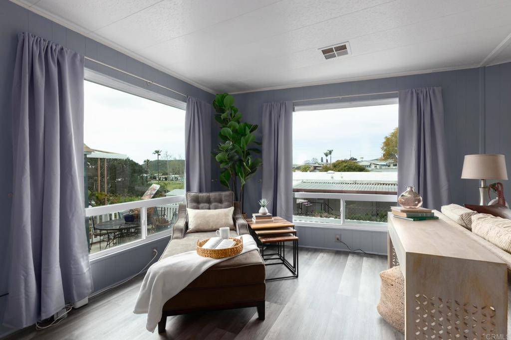 Oceanside, CA 92056,293 Picnic View LN