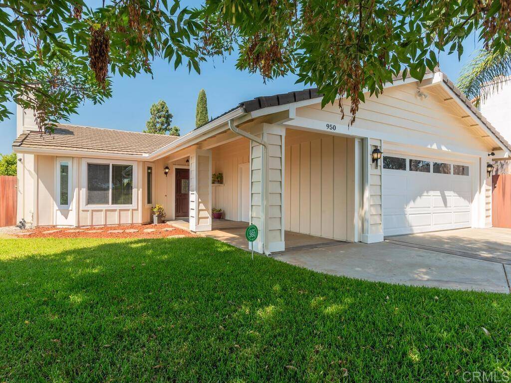 Fallbrook, CA 92028,950 E Elder ST