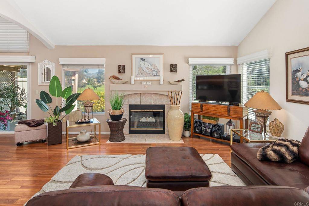 Escondido, CA 92026,29607 Circle R Greens DR