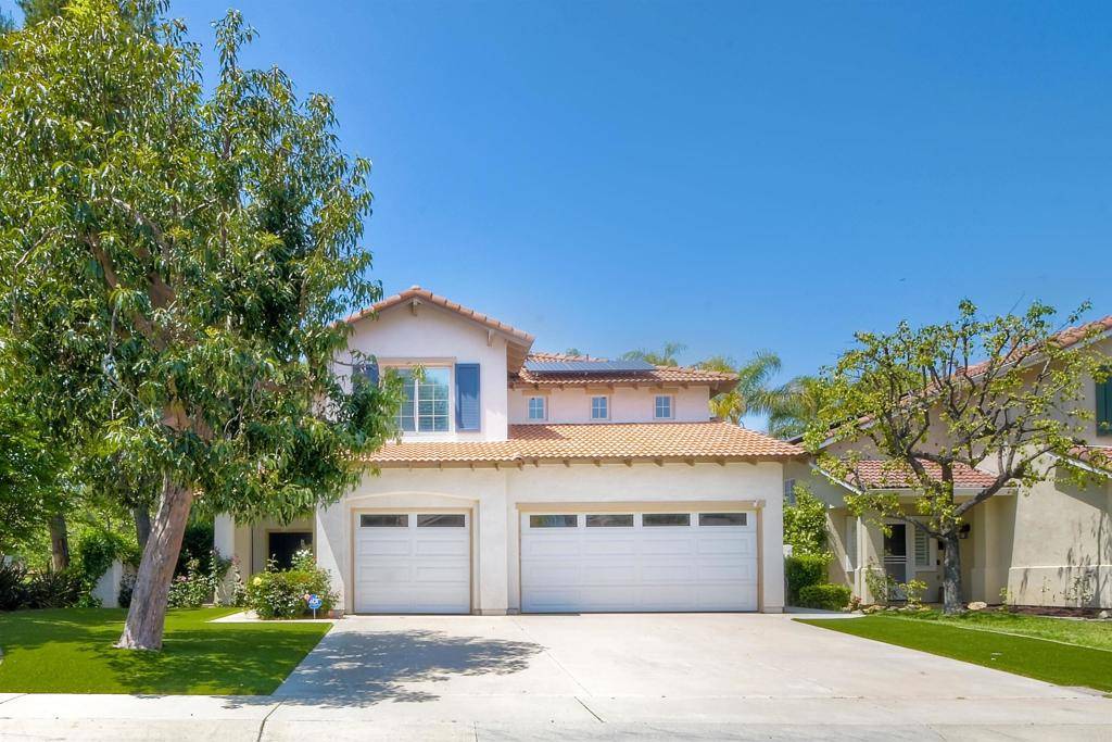 Escondido, CA 92027,3044 Sprucewood LN