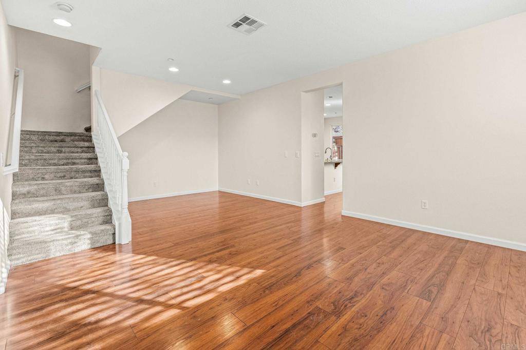 Murrieta, CA 92562,27580 Darrington AVE #3