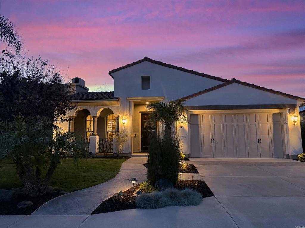 Carlsbad, CA 92009,3238 Avenida De Sueno