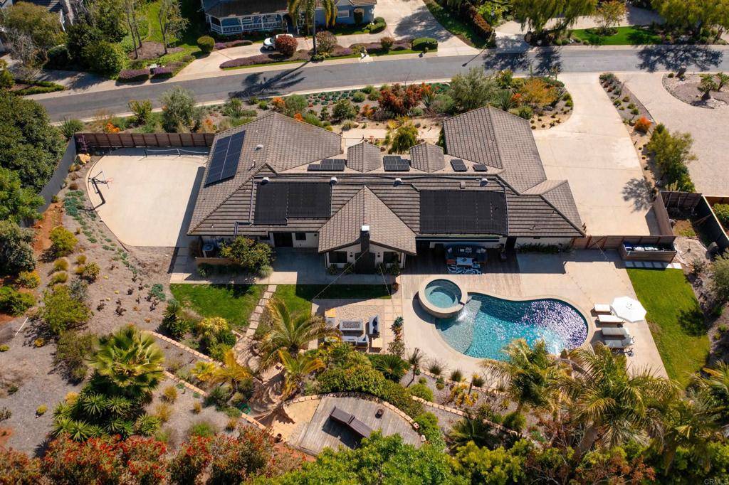 Vista, CA 92084,1637 Kings Way