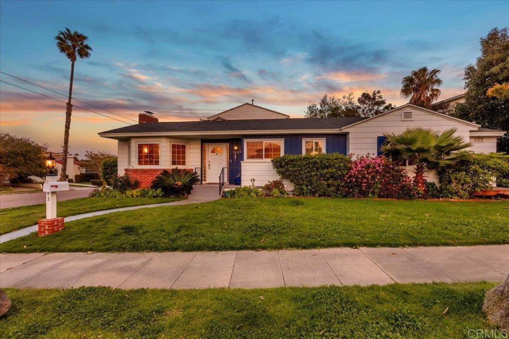 San Diego, CA 92107,1045 Tarento DR