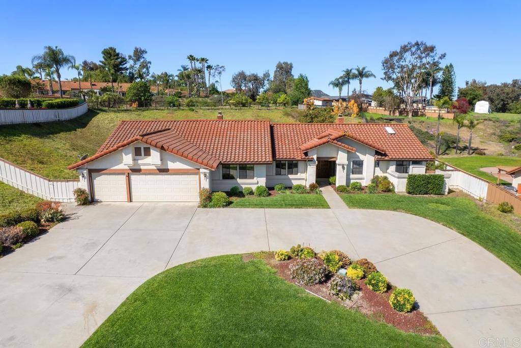 Escondido, CA 92029,1643 Cambria PL