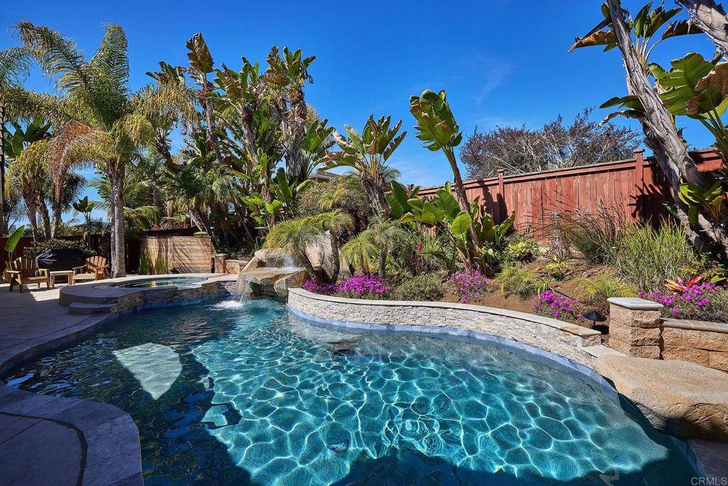 Encinitas, CA 92024,278 Sanford ST