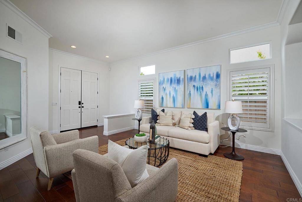 San Diego, CA 92130,5020 Manor Ridge LN