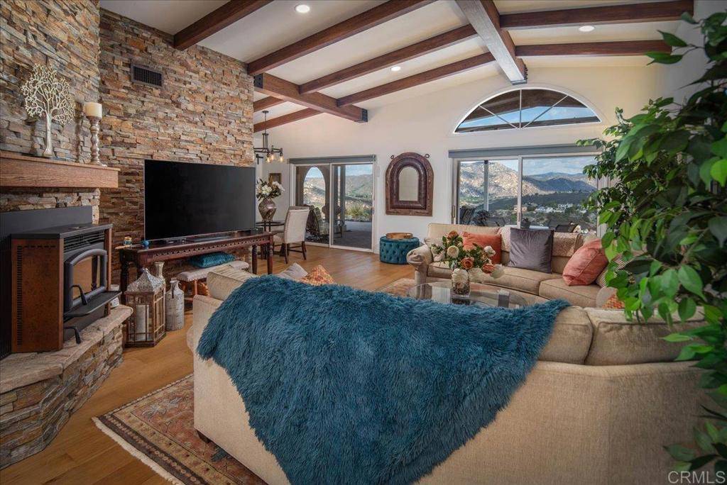 Ramona, CA 92065,23796 Moonglow CT