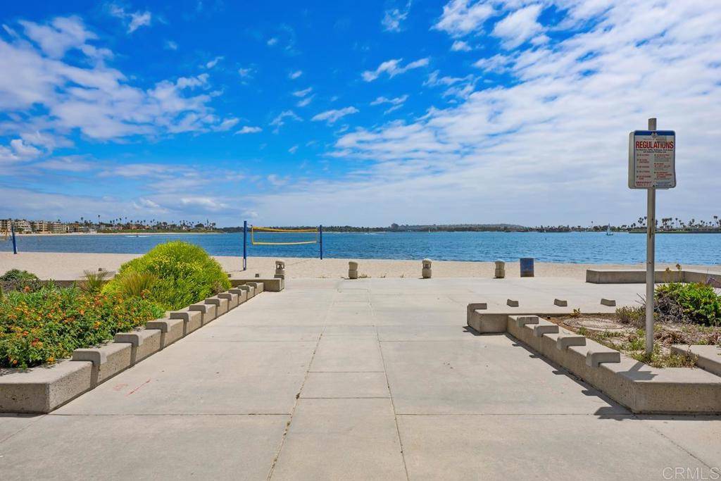Pacific Beach (san Diego), CA 92109,4007 Everts ST #4H