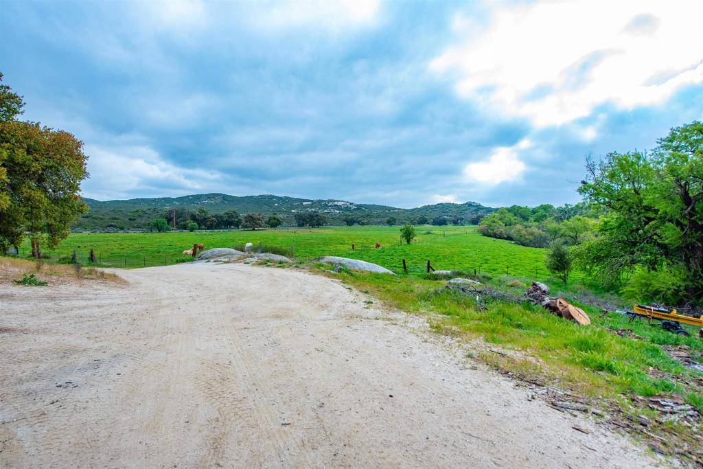 Campo, CA 91906,33805 Highway 94