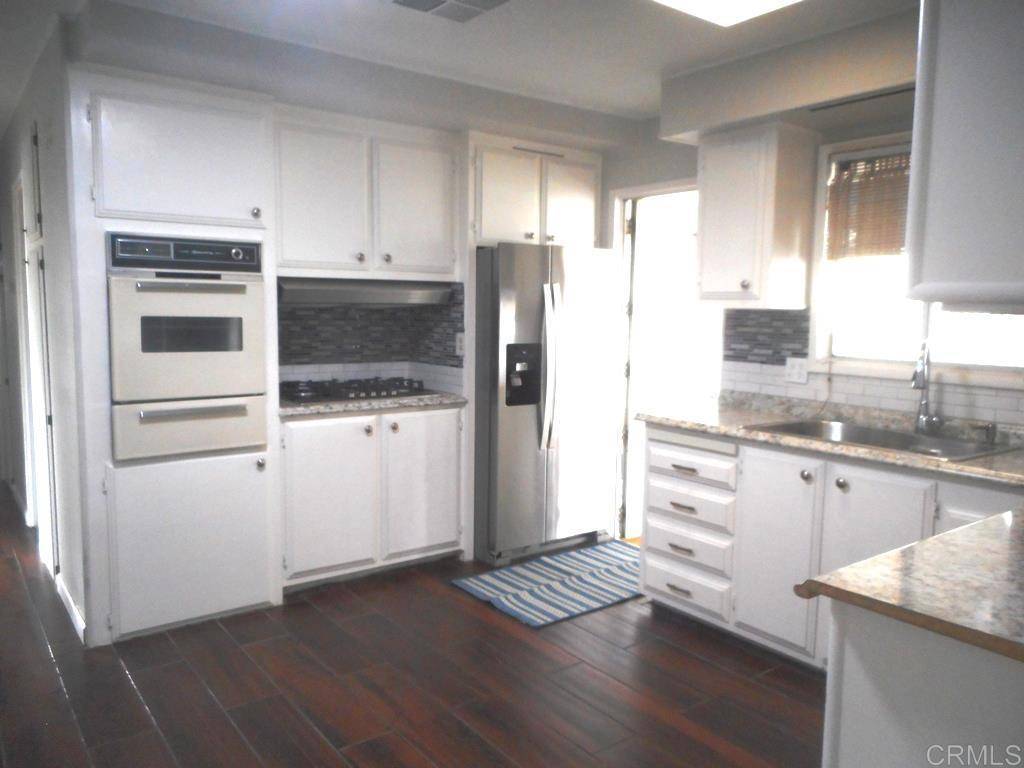 Escondido, CA 92027,211 N Citrus AVE #135