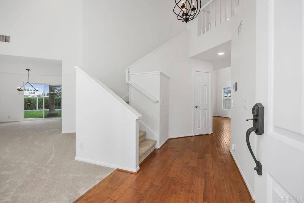 San Marcos, CA 92078,982 Hawthorne Court