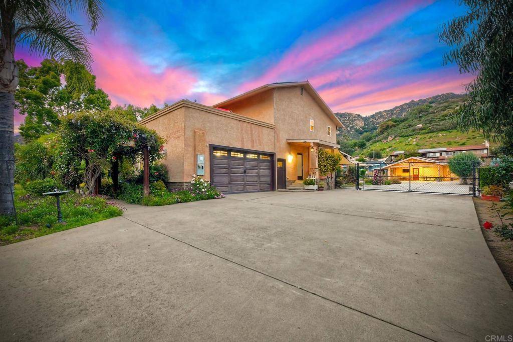 Escondido, CA 92026,3097 Hidden Creek