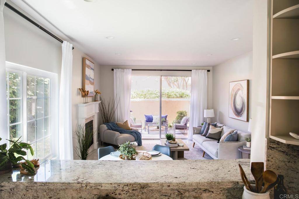San Diego, CA 92130,3842 Creststone PL