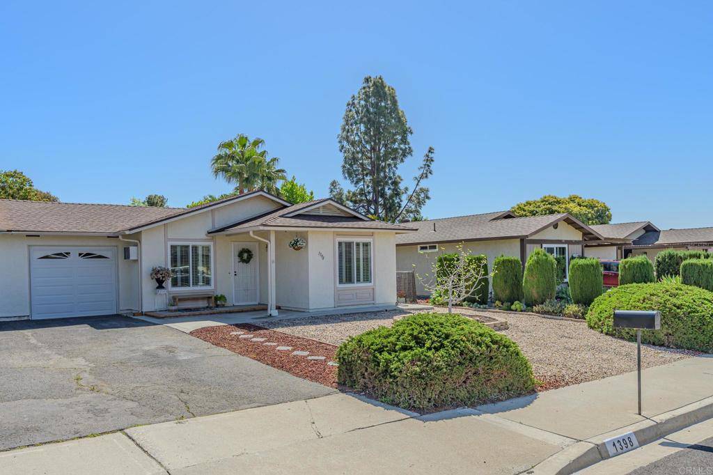 Oceanside, CA 92056,1398 Panorama Ridge RD