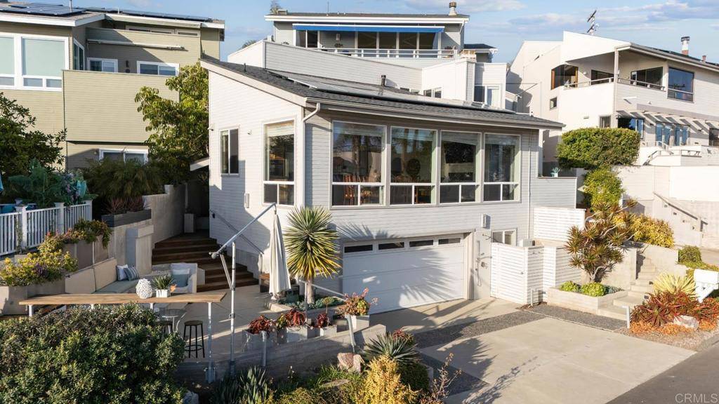 Cardiff By The Sea, CA 92007,202 Liszt AVE