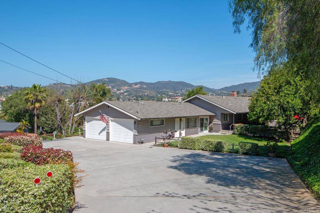 Vista, CA 92084,1143 Portola ST