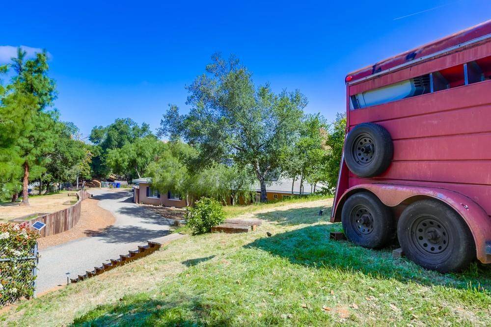 Fallbrook, CA 92028,1541 Santa Margarita DR