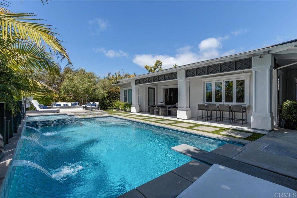 Encinitas, CA 92024,664 Jocelyn WAY