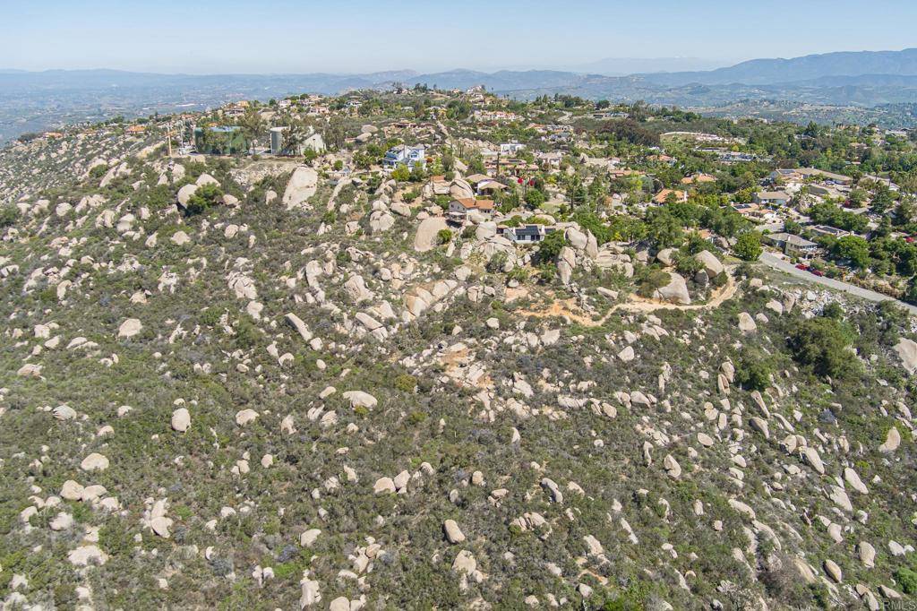 Escondido, CA 92026,13 Sage Hill Way